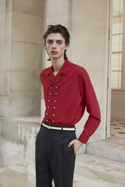 Look 35